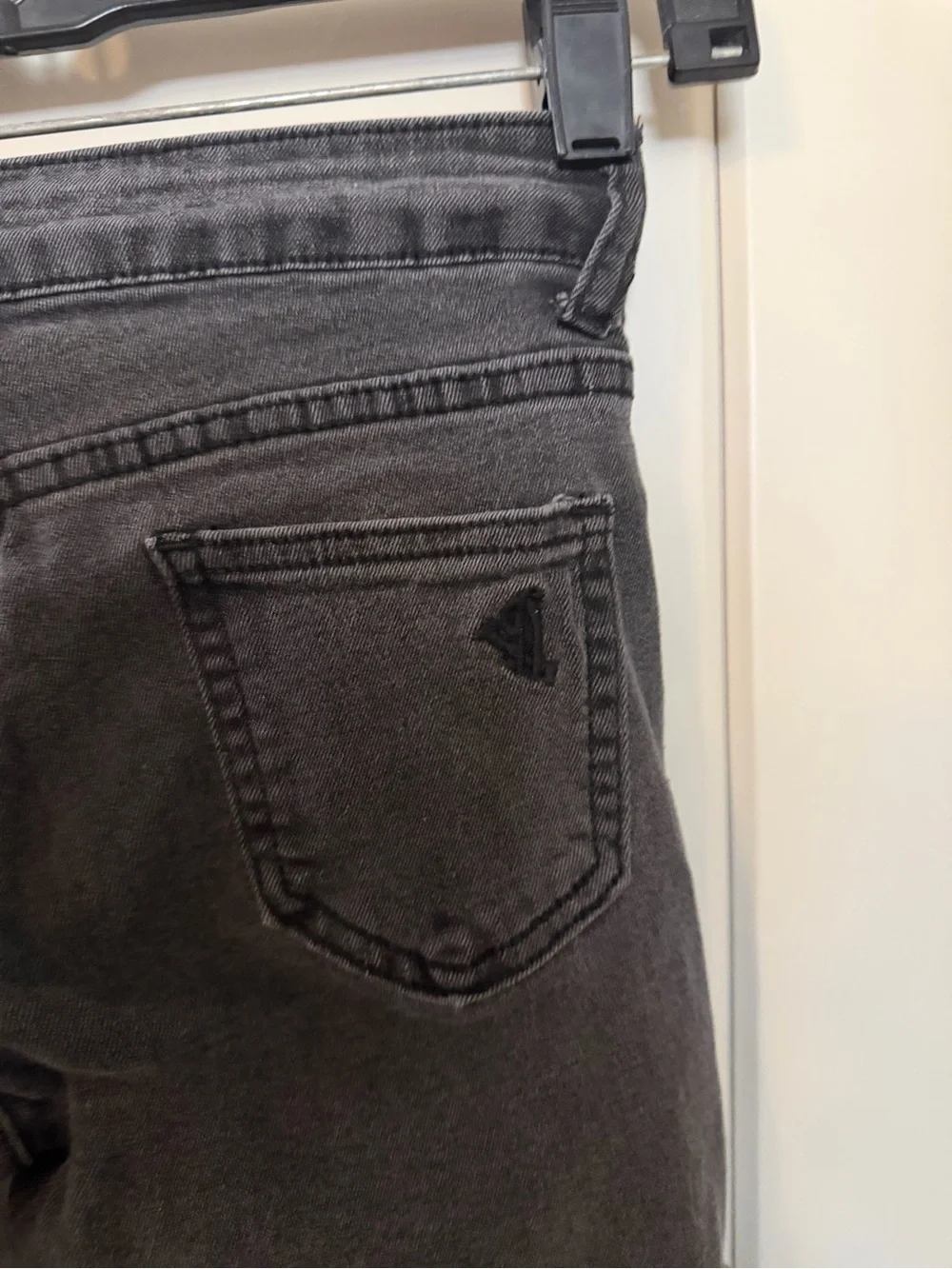V.I.P. Girls Size 10 Vintage Y2K Black Cargo Jeans Multi Pocket Flare